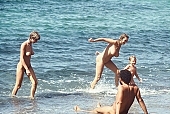naturist family, game, reformation, reform, rejuvenation, air, sea, billows, deep, naked, stripped, naturist man, nude man, nudist man, beach, family, Hawaii, recreation, relaxation, repose, rest, unclothed, reviving, tonic, unclad, on holiday, summer, joung fkk, fkk, in the nature, nature, siesta, short nap, sandcastle, sandcastle building, mother, smile, Honokohau, sand, regeneration, parent, refection, young naturist, joung nudists, wind, hair, man, beauty, bloom, co-operation, collaboration, naturism, naturist, naturist lady, nudist, nudist lady, naturist woman, naturist girl, girl, woman, peace, affection, liking, love, adult, blue, red, laughing, laugh, together, delight, zest for life, warm, 1986, CD 0035