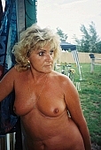 naturist, nudist, freik�rperkultur, naturist woman, lake side, naked, stripped, unclad, Omszki lake, naturism, nudism, free beach, fellowship, families, family, Omszk, park, Budakalasz, Budapest, bar, pub, buffet, canteen, summer, Hungary, lake, recreation, relaxation, repose, rest, disengagement, distraction, resource, fkk, CD 0085