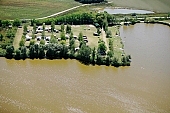 lakesystem, camping, Hungary, fishpond, birds eye view, dirt road, road, roads, ways, house, houses, holiday houses, weekend house, week-end houses, lake, lakes, nature, rower lake, surf lake, air photograph, homestead, farm, boondocks, boonies, periphery, arable, clod, earth, field, ploughland, tillage, recreation area, forest, water, tree, woody, grassy, soddy, green, CD 0055, Kiss L�szl�, L�szl� Kiss
