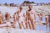naturist, nudist, naturist woman, naturist man, nudist women, nudist man, naturist girl, naturist family, together, joyful, joyfully, glad, family picnic, sun, sunlight, sun-bathing, sunbathing, recreation, relaxation, repose, rest, disengagement, distraction, resource, nature, summer, holidays, fry, swelter, health, saunter, bathe, bathing, as brown as a berry, near nature, beach, waterfront, lake, lake side, field naturist, Polish, Poland, Kryspinow, 1989, CD 0036, Kiss L�szl�, L�szl� Kiss