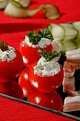 tomato, stuffed, curd cheese, ham, leg of pork, cucumber, composition, food, delicious, healthy, vegetable, calorie  poor, protein, red, reflection, cold collation, cold meat, cold buffet, breakfast, meal, snack, vitamins, victuals, comestible, edibles, smoked, smoke-dried, vegetarian, close-up, recumbent, standing, Kiss L�szl�, L�szl� Kiss