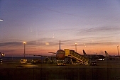 Ferihegy, Budapest, flying, dawn, icing, de-ice, Wizz Air, airline, Boeing, 737, Celebi, Skyeurope, critter, haze, steam, vapor, dew, dew-point, condensation, ice, anti-icing, flight, aeroplane, aircraft, airplane, can, plane, wing, vane, body, stock, danger, transportation, air-crash, weather, air, edge, flap leading, aerodynamics, stream, winter, air-transportation, powerplant, cold, CD 0030, airport, airfield, drome, flying field, Kiss L�szl�, L�szl� Kiss