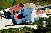 Felgyo, windmill of Felso major, mill, homestead, farm, revolving energy, sleet, farmhouse, rye, flour, Csongrad county, art relic, national monument, windmill, to grind, to mill, shingle, millstone, grindstone, barley, core, millet, grind, milling, monument, cross, crossroad, pound, hutch, abattoir, miller, chaff, wheat, gearing, shoot, grain, house, wind, green, tile, garden, recreation, relaxation, repose, rest, silence, quiet, orchard, houses, road, carriageway, bread, fence, tree, trees, air photograph, air photo, air photos, aerials, birds eye view, of birds eye view, building, buildings, everyday life, at home, countryside, plan, air, aerial, square, plot, development, beauty, beautiful, pretty, white, blue, brown, yellow, flat, gray, dirt road, sand, lowland, regular, CD 0029, Kiss L�szl�, L�szl� Kiss