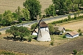 Hodmezovasarhely-Erzsebet, Hodmezovasarhely, Papi windmill, revolving energy, shingle, art relic, national monument, windmill, molnar house, farmhouse, miller, site, homestead, farm, Csongrad county, rye, mill, flour, sleet, to grind, to mill, millstone, grindstone, barley, core, millet, grind, milling, chaff, wheat, gearing, shoot, grain, house, wind, green, garden, recreation, relaxation, repose, rest, silence, quiet, orchard, houses, road, carriageway, bread, fence, tree, trees, air photograph, air photo, air photos, aerials, birds eye view, of birds eye view, building, buildings, everyday life, at home, countryside, plan, air, aerial, square, plot, development, beauty, beautiful, pretty, white, blue, brown, yellow, flat, gray, dirt road, sand, lowland, regular, CD 0029, Kiss L�szl�, L�szl� Kiss