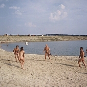 naturist, nudist, naturist fellowship, volleyball game, beach volleyball, sport, nudist band, ball game, sand, sands, volleyball, naturist woman, naturist man, nudist women, nudist man, naturist girl, naturist family, naturist couple, sun, sunlight, sunbathing, recreation, relaxation, repose, rest, disengagement, distraction, resource, nature, summer, holidays, fry, swelter, health, saunter, bathe, bathing, as brown as a berry, near nature, beach, waterfront, lake, lake side, field naturist, game, Polish, Poland, Kryspinow, 1989, CD 0061
