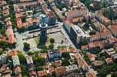 Szeged, water tower, Szent Istvan square, town, city, outskirts, aerials, air photographs, city center, Imre street, boulevard, small circuit, downtown, avenue, Karasz street, building estate, garden city, garden suburb, faubourg, house, houses, line of houses, street, streets, car, road, cars, building, buildings, critter, haze, steam, vapor, roads, ways, park, green, garden, environment, ambience, neighbor, neighborhood, everyday life, at home, countryside, aldermanry, plan, air, aerial, air photograph, air photo, tower, Lechner square, Vidra street, Bocskai street, Tisza Lajos circuit, CD 0029, Kiss Lszl, Lszl Kiss