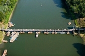bridge, Csongrad, Csongrad city, bridge of Csongrad, convertible, pontoon, pontoon bridge, buoy, Csongrad county, Hungary, river, Tisza, connection, combiner, copulative, wooden bridge, sailing, shipping, boat, port, dock, navigable, water-course, water, ship route, international ship route, air photograph, air photo, air photos, panorama, perspective, forest, hazy air, critter, haze, steam, vapor, corn tables, grain, agriculture, agrarian production, sunshine, sunlight, summer, spring, aerials, aerial, birds eye view, green, garden, environment, ambience, plan, air, of birds eye view, CD 0029, Kiss L�szl�, L�szl� Kiss