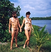 145, Hawaii, freik�rperkultur, nudist couple, nudist pair, Honokohau, Kona, fkk, nudism, girl, woman, young, pretty, naturism, palm, naked, stripped, naturist couple, naturist, holidays, nudist, love, on holiday, recreation, relaxation, repose, rest, game, beach, coast, attitude, pose, posture, heat-wave, thunderclouds, bay, gulf, summer, man, bath, bathe, bathing, water, CD 0106