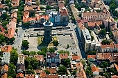 Szeged, water tower, Szent Istvan square, town, city, outskirts, aerials, air photographs, city center, Imre street, boulevard, small circuit, downtown, avenue, Karasz street, building estate, garden city, garden suburb, faubourg, house, houses, line of houses, street, streets, car, road, cars, building, buildings, critter, haze, steam, vapor, roads, ways, park, green, garden, environment, ambience, neighbor, neighborhood, everyday life, at home, countryside, aldermanry, plan, air, aerial, air photograph, air photo, tower, Lechner square, Vidra street, Bocskai street, Tisza Lajos circuit, CD 0029, Kiss Lszl, Lszl Kiss