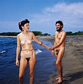 118, Hawaii, freik�rperkultur, nudist couple, nudist pair, Honokohau, Kona, fkk, nudism, girl, woman, young, pretty, naturism, naked, stripped, naturist couple, naturist, holidays, nudist, love, on holiday, recreation, relaxation, repose, rest, game, beach, coast, attitude, pose, posture, heat-wave, bay, gulf, summer, man, bath, bathe, bathing, water, CD 0106