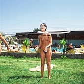 naked, stripped, young naturists, nudism, grass, hula hoop girls, hula hoop, to sun oneself, to sun, to sunbathe, naturism, naturist, family, naturist family, to sport, game, nudist, in a state of nature, in the buff, in the nude, chirpy, sunlight, summer, unclad, beach, naturist beach, nudist beach, woman, man, young nudist, Samagatuma, Laua, Hawaii, CD 0093