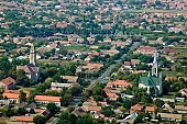 Mak�, Hungary, Csongrad county, perspective, air, aerial, summer, shooting, green, tree, aerials, air photograph, church, trees, air photo, spring, temples, churches, air photos, panorama, birds eye view, outskirts, city center, garden city, garden suburb, house, houses, line of houses, street, streets, building, buildings, road, roads, ways, garden, environment, ambience, neighbor, neighborhood, plan, square, gardens, rooftop, of birds eye view, CD 0029, Kiss L�szl�, L�szl� Kiss