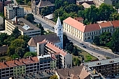 Hodmezovasarhely, Hungary, Csongr�d county, perspective, air photograph, air photo, air photos, panorama, church, shooting, green, tree, trees, summer, spring, residential area, residential section, block of flat, block of flats, mansion, mansions, aerials, aerial, birds eye view, outskirts, city center, pool, vat, garden city, garden suburb, house, houses, line of houses, street, streets, building, buildings, road, roads, ways, garden, environment, ambience, neighbor, neighborhood, plan, square, gardens, rooftop, of birds eye view, CD 0029