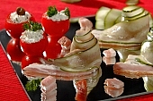 composition, food, delicious, healthy, vegetable, tomato, curd cheese, ham, leg of pork, cucumber, standing, calorie  poor, protein, red, reflection, cold collation, cold meat, cold buffet, breakfast, meal, snack, vitamins, victuals, comestible, edibles, smoked, smoke-dried, vegetarian, close-up, recumbent, CD 0013, bacon, stuffed tomato, mirror, Kiss L�szl�, L�szl� Kiss