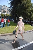 naked men, nudist attendant, sport, ING Bay to breakers, naturist participiant, naturist friends, nudist group, covenant, group, tableau, San Francisco, pair, nudist couple, nudist pair, naturists, naturist group, naturist programme, nudist runner, women, gents, men, naked, stripped, programme, every year, above age limit, body painting, running, walking, special feeling, Heilberg, nude runner, chirpy, nude people, CD 0073