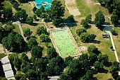 Szeged, Ujszeged, bank bather, pool, vat, swim, bathe, bathing, recreation, relaxation, repose, rest, sun-bathing, sunbathing, bank, bund, embankment, downtown, holiday, holidays, refection, bridge, tree, trees, green, park, sport, disengagement, distraction, resource, air photograph, air photo, air photos, aerials, birds eye view, building, buildings, neighborhood, everyday life, at home, countryside, plan, air, aerial, square, plot, beauty, beautiful, pretty, white, blue, brown, yellow, flat, gray, of birds eye view, regular, CD 0029, Kiss L�szl�, L�szl� Kiss
