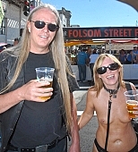 2010, 26, 32, September, Sept, folsom, street, fair, market, demo, gay parade, naked, stripped, man, woman, pair, San Francisco, apples, leash, beer, Kiss L�szl�, L�szl� Kiss
