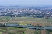 air photos, airphotograph, aerials, aerial, 55, chopper, helocopter, windmill-plane, water, watery, aquatic, air, kayak, canoe, kayak-canoe, field, rowing, oar, sport, water sport, sportfield, paddle, to canoe, to ply the oars, to scull, to scull a boat, Maty-er, brook, brooklet, canoening, Maty, 2006, august, 19, Szeged, word championship, airport, airfield, drome, flying field, tarmac, flare of path, Hungary, air photograph, air photo, road, aeroplane, aircraft, airplane, can, plane, Maty-brooklet, Maty er, CD 0029, Kiss L�szl�, L�szl� Kiss