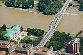 Szeged, Mora Ferenc Museum, museum, Tisza, Tisza river, bridge, bridge of downtown, city center, birds eye view, Roosevelt square, theather building, air photograph, air photo, aerial, wharf, museum garden, waterworks, building, buildings, summer, sunlight, Szeged National Theatre, river, blond, Ujszeged, riverside, arc of a circle, arc, constuction, CD 0029, Kiss L�szl�, L�szl� Kiss