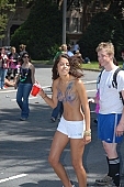 naturists, young, young girl, body painting, naturist programme, women, gents, men, running, walking, special feeling, Heilberg, ING Bay to breakers, tattooed, San Francisco, naturist participiant, naturist group, naked, stripped, programme, every year, above age limit, chirpy, backpack, knapsack, rucksack, strange pair, pair, muscular, handsome man, CD 0071