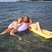 Kuna, Kona sun Klub, USA, nudist, naturist, nudism, naturism, naturist girl, nudist girl, dame, lady, girl, girls, adult, young, unclad, stripped, naked, sea, billows, deep, sunbathing, coast, beach, sand, summer, sunshine, recreation, relaxation, repose, rest, on holiday, peace, affection, liking, love, water, wet, wave, waves, blue, nature, in the nature, sunlight, sky, cloud, cloudy, wind, happy, happiness, laughing, laugh, swim, bathing, smile, delight, zest for life, refection, disengagement, distraction, resource, Bacia, T.h., Rosanne, Honokohau, naturist girls, nudist girls, ladys, girlfriend, to laugh, sporting, chirpy, 2007, CD 0039