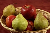 apple, pear, fruit, health, healthy, air, red, green, drone, brown, yellow, spotty, shiny, summer, warden, uscious, sweet, acerbic, sleepy, ripe, unseasoned, core, jacket, vitamins, basket, breed, cane, basketwork, wintry, russet pear, luscious, CD 0014, Kiss L�szl�, L�szl� Kiss