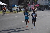 runner, young man, young woman, black, dark-skinned, muscular, woman, man, naked, stripped, sport, procession, running match, nude man, nudist man, naked running, naturist, motion, have naked legs, nudist lady, attention rising, naturist participiant, nudist group, covenant, group, ING Bay to breakers, San Francisco, naturists, naturist group, naturist programme, nudist runner, women, gents, men, programme, every year, above age limit, body painting, running, walking, special feeling, Heilberg, nude runner, chirpy, nude people, CD 0073