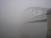 fog, Szeged, downtown, bridge, doves, pigeons, critter, haze, steam, vapor, hazy, Tisza, water, river, foggy, dirty, pillar, pier, bridge of Tisza, bridge of downtown, old bridge, gloaming, greyness, Kiss Lszl, Lszl Kiss