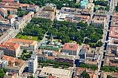 Szeged, town, city, aerials, air photographs, city center, Szechenyi square, small circuit, downtown, Karasz street, Klauzal square, avenue, boulevard, bath, Szeged National Theatre, building estate, faubourg, house, houses, line of houses, street, streets, car, road, cars, building, buildings, roads, ways, park, green, garden, environment, ambience, neighbor, neighborhood, everyday life, at home, countryside, aldermanry, plan, air, aerial, air photograph, air photo, tower, Tisza Lajos circuit, CD 0029, Kiss L�szl�, L�szl� Kiss