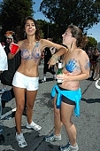 San Francisco, naturists, body painting, running, ING Bay to breakers, naturist participiant, entertainment, young naturists, naturist group, naturist programme, women, gents, men, naked, stripped, programme, every year, above age limit, special feeling, Gviulan, chirpy, to splurge, CD 0072