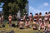 naturism, naturist, nudism, nudist, man, woman, naturist group, protest, notable, remarkable, group, coterie, concourse, advertisement, environment, ambience, environmental, conviction, straight-out, wholeheartedly, WNBR, USA, environmentalists, San Francisco, street, on the street, streets of San Francisco, women, gents, men, protesters, World Naked Bike Ride, confluence, body, naked, stripped, road, cycling tour, attention rising, bicycle, cycling, procession, street procession, fight against the dependence, demo, California, 2007, CD 0074