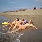 ladies, sunbathing, nude sunbather, bathe, bathing, naturist girls, game, in the sea, short sea, in a state of nature, in the buff, in the nude, happy, naturism, tobe under water, Kona sun Klub, in the nature, naked girls, nude girls, summer, naturist girl, sunshine, on holiday, sands, naked body, nude body, waterfront, naked, stripped, nudist, naked bodies, nude bodies, family naturism, sea, billows, deep, naturist, three graces, entertainment, nudist girl, beach, coast, girlfriend, girls, unclad, nudist girls, Kuna, nudism, unclothed, mattress, nude, Kona sun Club, necklace, collar, posture, body, USA, Bacia, Rosanne, Honokohau, young girls, dame, lady, girl, adult, young, sand, sun, brownness, recreation, relaxation, repose, rest, peace, affection, liking, love, water, wet, wave, waves, blue, nature, sunlight, sky, blue sky, cloud, cloudy, wind, happiness, to laugh, laughing, laugh, swim, smile, chirpy, delight, zest for life, refection, disengagement, distraction, resource, 2007, CD 0039