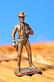 lead soldier, tin soldier, metal soldier, Pat Garrett, hat, miniature statue, masterpiece, painted, colt, pistol, tarnished, western, wild west, sheriff, prairie, USA, CD 0202, 5, Kiss L�szl�, L�szl� Kiss