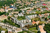 Mak�, Hungary, Csongrad county, block of flat, block of flats, perspective, air, aerial, summer, city center, garden city, garden suburb, house, shooting, green, tree, trees, air photograph, air photo, spring, aerials, church, air photos, panorama, birds eye view, outskirts, houses, line of houses, street, streets, building, buildings, road, roads, ways, garden, environment, ambience, neighbor, neighborhood, plan, square, gardens, rooftop, dingy, down at the heel, forlorn, frowzy, neglected, raffish, raunchy, scruffy, sleazy, uncared-for,  untented, of birds eye view, CD 0029, Kiss L�szl�, L�szl� Kiss