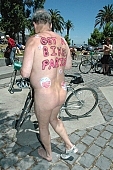 naturist, naturist group, text of protest, naked programme, naturism, street procession, environmental pollution, protester, nude man, bicycle procession, naturist demonstrative, nudist men, man, woman, nudism, environmental, nudist, square, demo, cyclist, cycler, protest, notice, nudist group, body painting, notable, remarkable, group, coterie, concourse, advertisement, environment, ambience, conviction, straight-out, wholeheartedly, WNBR, USA, environmentalists, San Francisco, street, on the street, streets of San Francisco, women, gents, men, protesters, World Naked Bike Ride, confluence, body, naked, stripped, road, cycling tour, attention rising, bicycle, cycling, procession, fight against the dependence, California, 2007, CD 0074