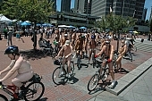 naturist group, fkk, Greens, naked demonstrative, naturist demonstrative, naturist, nature-lover, nudist, bicyclist demonstrative, naturist bicyclist, nudist demonstrator, attention rising, naked programme, nudist protester, naked, stripped, nudist group, nudist man, nudism, nudist demo, naturist bicycle group, unclothed, naked men, naked bicyclists, cyclist, cycler, protest, in the city, demo, street demonstration, exhibitionism, naturist men, naturist cycling procession, cycling, naturism, group, naked demonstrator, street-door, man, free body culture, bicycle procession, environmental pollution, street procession, town, city, downtown, traffic, environmentalists, cars, friendly group, friend, car, nude man, america, amercan demonstration, procession, nudist men, live billboard, live advetising hoarding, protester, nude woman, symbol, notice, woman, text of protest, environmental, streets, notable, remarkable, coterie, concourse, advertisement, environment, ambience, conviction, straight-out, wholeheartedly, WNBR, USA, San Francisco, street, on the street, World Naked Bike Ride, confluence, body, road, cycling tour, bicycle, streets of San Francisco, women, gents, men, protesters, fight against the dependence, California, 2007, CD 0078, nudist bicycklists