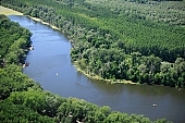 Tisza river, tree, woody, forest, floodplain, flood-basin, coast, riverside, ship, boat, Martely camping, beach, water, bathe, bathing, fishing, Hungary, Martely, village, periphery, house, houses, recreation, relaxation, repose, rest, disengagement, distraction, resource, on holiday, spare-time, leisure, time, camping, air photograph, air photo, birds eye view, Tisza, river, dead channel, holiday house, chalet, tent, sportfield, dirt road, CD 0056, Kiss Lszl, Lszl Kiss