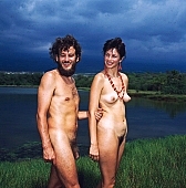 138, Hawaii, nudist couple, nudist pair, Honokohau, Kona, fkk, nudism, girl, woman, young, pretty, naturism, naked, stripped, naturist couple, naturist, holidays, nudist, freik�rperkultur, love, on holiday, recreation, relaxation, repose, rest, game, beach, coast, attitude, pose, posture, heat-wave, thunderclouds, bay, gulf, summer, man, bath, bathe, bathing, water, CD 0106