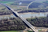 36, bridge, Szeged, Mak�, Mora Ferenc, highway, M43, Mako and Szeged between, hanging bridge, truss bridge, 660 meter, 31.6 km, Tisza, air photograph, building, camion, car, transit traffic, 2011th April 20, singular, lonesome, unique, rarity, Hungary, Csongrad, county, Europe, Kiss L�szl�, L�szl� Kiss