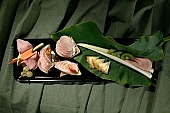 composition, food, delicious, healthy, kiwi, kivi, vegetable, tomato, ham, leg of pork, calorie  poor, protein, red, reflection, cold collation, cold meat, cold buffet, breakfast, meal, snack, vitamins, victuals, comestible, edibles, smoked, smoke-dried, vegetarian, close-up, standing, cheese, alga, algae, olive, pineapple, cube, steak, cut, Sidney, opera house, leek, leaf, paprika, red capsicum, red pepper, bowl, trencher, CD 0013, Kiss L�szl�, L�szl� Kiss