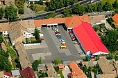 Mak�, Hungary, Csongrad county, air, aerial, shopping center, red, summer, spring, aerials, shooting, green, tree, trees, air photograph, air photo, air photos, panorama, birds eye view, outskirts, city center, garden city, garden suburb, house, houses, line of houses, street, streets, building, buildings, road, roads, ways, garden, environment, ambience, neighbor, neighborhood, plan, square, gardens, rooftop, dingy, down at the heel, forlorn, frowzy, neglected, raffish, raunchy, scruffy, sleazy, uncared-for,  untented, of birds eye view, CD 0029, Kiss L�szl�, L�szl� Kiss