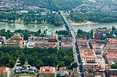 Szeged, church, downtown, bridge, Ujszeged, Tisza, ship, keels, surface ships, air photograph, air photographs, aerials, town, city, outskirts, city center, building estate, garden city, garden suburb, faubourg, museum, Mora Ferenc, traffic circle, house, houses, line of houses, street, streets, car, road, cars, building, buildings, park, green, garden, birds eye view, of birds eye view, environment, ambience, neighbor, neighborhood, everyday life, at home, countryside, aldermanry, plan, air, aerial, air photo, grounds, parkland, Kiss Lszl, Lszl Kiss