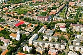 Mak, Hungary, Csongrad county, block of flat, Fekete sas, block of flats, perspective, air, aerial, summer, shooting, green, tree, trees, air photograph, air photo, spring, aerials, church, air photos, panorama, birds eye view, outskirts, city center, garden city, garden suburb, house, houses, line of houses, street, streets, building, buildings, road, roads, ways, garden, environment, ambience, neighbor, neighborhood, plan, square, gardens, rooftop, dingy, down at the heel, forlorn, frowzy, neglected, raffish, raunchy, scruffy, sleazy, uncared-for,  untented, of birds eye view, CD 0029, Kiss Lszl, Lszl Kiss
