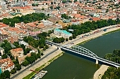 Szeged, Mora Ferenc Museum, museum, Tisza, Tisza river, bridge, bridge of downtown, city center, birds eye view, Roosevelt square, theather building, air photograph, air photo, aerial, wharf, museum garden, waterworks, building, buildings, summer, sunlight, Szeged National Theatre, river, blond, Ujszeged, riverside, arc of a circle, arc, constuction, CD 0029, landscape, Kiss Lszl, Lszl Kiss