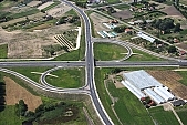 highway, road, E5, E75, Szeged, M5, air photograph, Budapest, air photo, Kecskemet, Kiskunfelegyhaza, Hungary, transportation, traffic, horticulture, barrier, bar, fence, banister, delimination, bridge, house, houses, overpass, perspective, grass, nature, bridges, power-line, wire, fruit tree, plantation, electric line, car, cars, lane, lanes, painted lane, speed, range of speeds, fast, fast transportation, menacing, cut, dike, ditch, pit, trench, water-jump, asphalt, bitumen, blacktop, concrete, standing, arc of a circle, arc, architecture, Kiss Lszl, Lszl Kiss